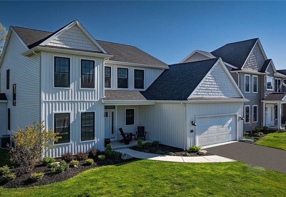 1st image of 147 Sandywood Cir