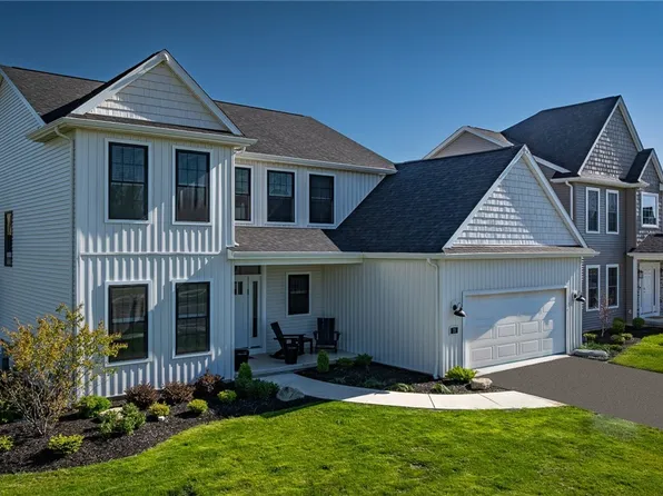 147 Sandywood Cir, Grand Island, NY 14072