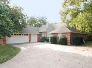 9206 Hanging Moss Dr, Granbury, TX 76049