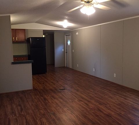 3rd image of 104 S Shields Dr