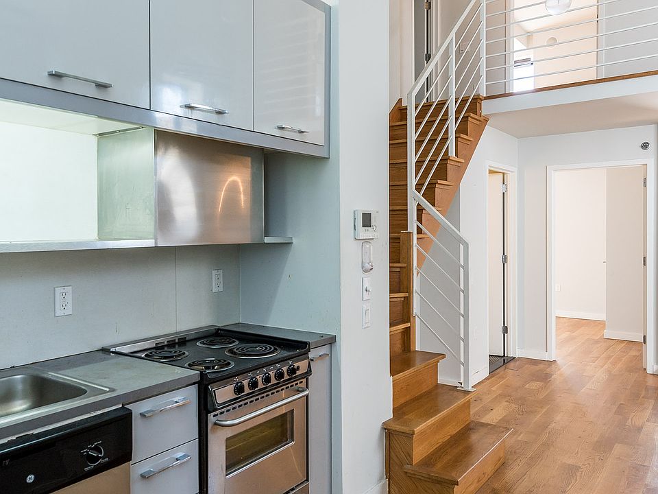 1st image of 100 Dupont St APT 2D