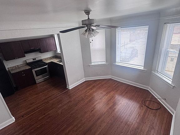 3rd image of 11358-60 S Forest Ave #1B