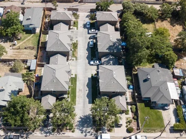 556 Vermont Ave, Turlock, CA 95380