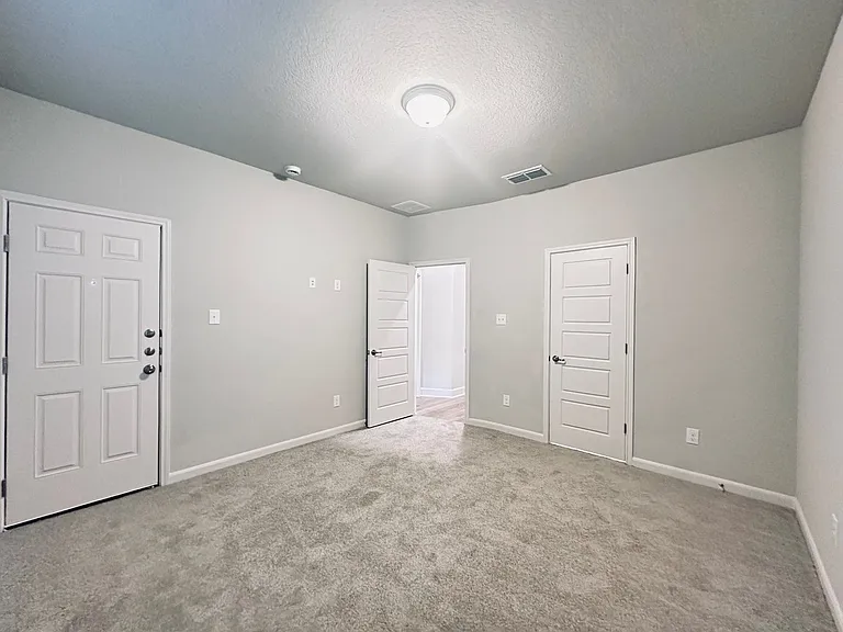7162 Magnolia Creek — Photo 13