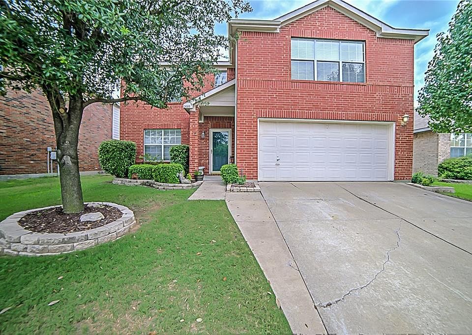 1st image of 2009 Lake Fork Ln