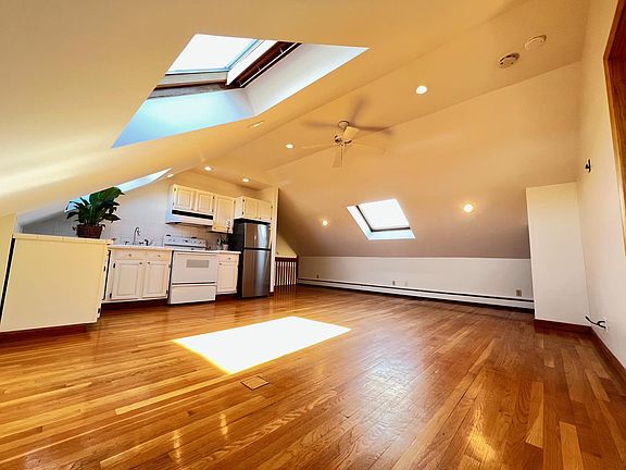Living/Kitchen
