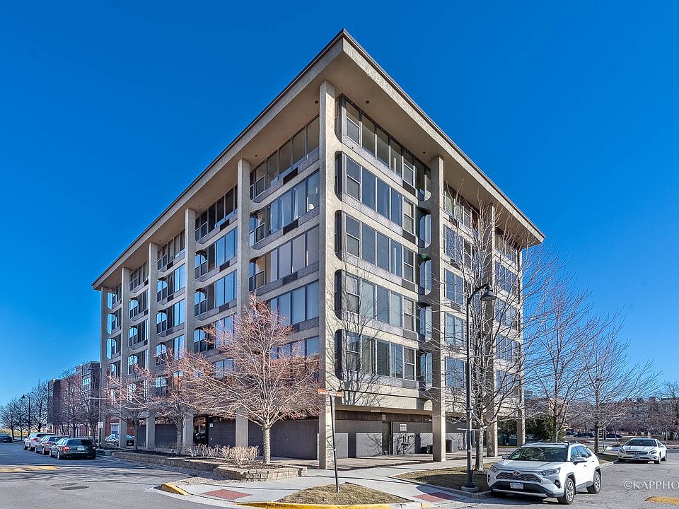 1st image of 345 E Eastgate Pl APT 304