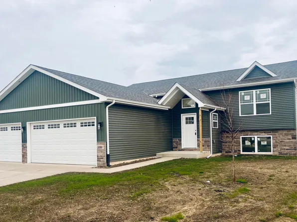 5898 Pinstripe Ave, Portage, IN 46368