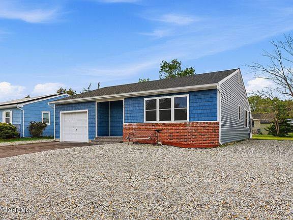 2nd image of 80 Westbrook Drive