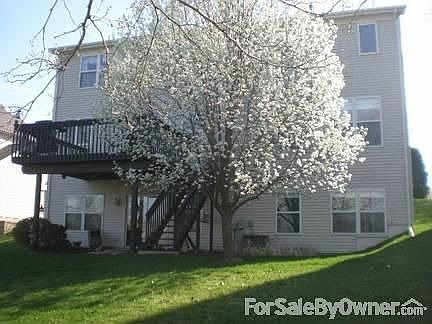 804 Red Barn Lane
						:
						Back view