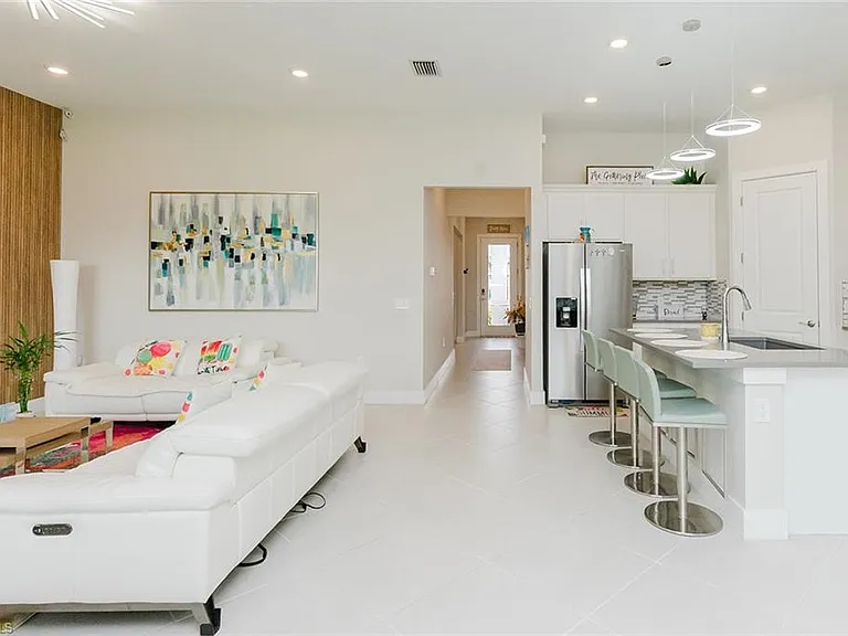 4302 Washington Pl — Photo 12
