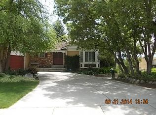 2524 E Chalet Rd, Cottonwood Heights, UT 84093