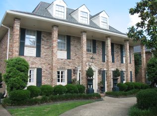 4505 Beau Lac Ln, Metairie, LA 70002