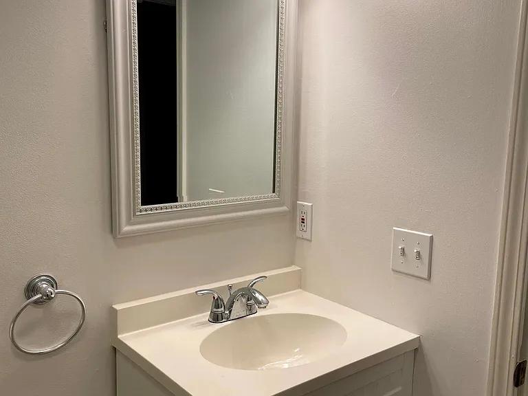 10 Kenmar Dr #28 — Photo 4