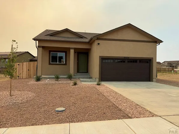 6025 Harper Ln, Pueblo, CO 81008