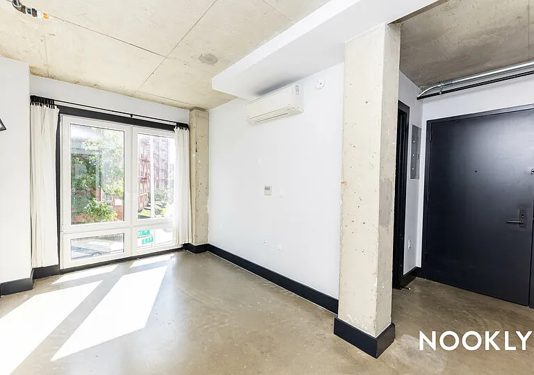 639 Foster Ave #504 — Photo 12