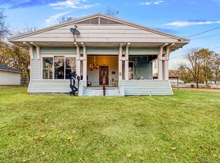 1347 E Houston St, Paris, TX 75460