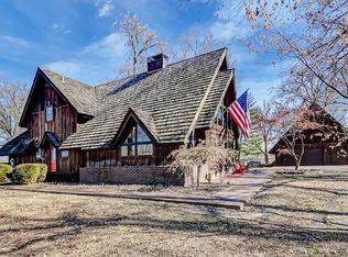 1015 Morgan Ave, Parsons, KS 67357