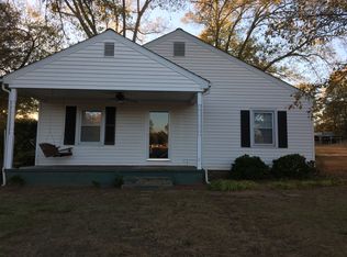 200 Stimson St, Mooresboro, NC 28114