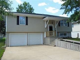 2nd image of 609 W Hulett St