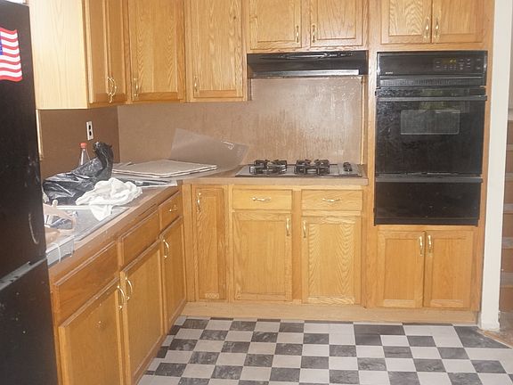 4th image of 26 Paerdegat 8th St APT 2