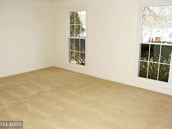 5th image of 4743 Hickory Nut Pl