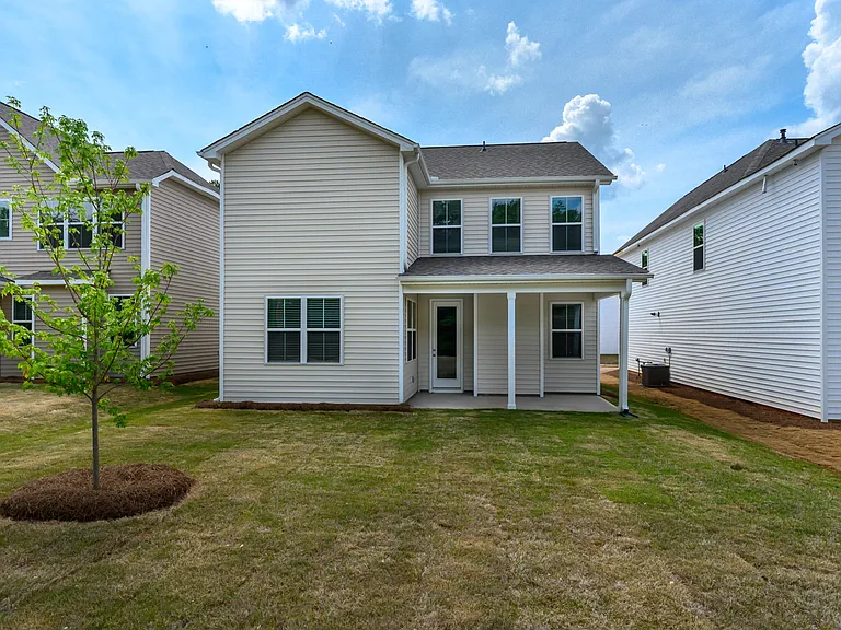 Foxchase — Photo 15