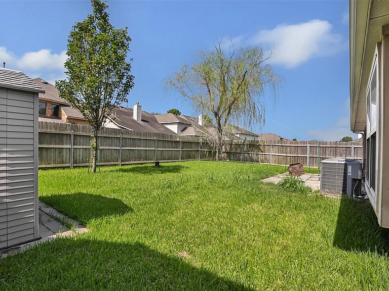 9934 Dragonfly Meadow Ct — Photo 9