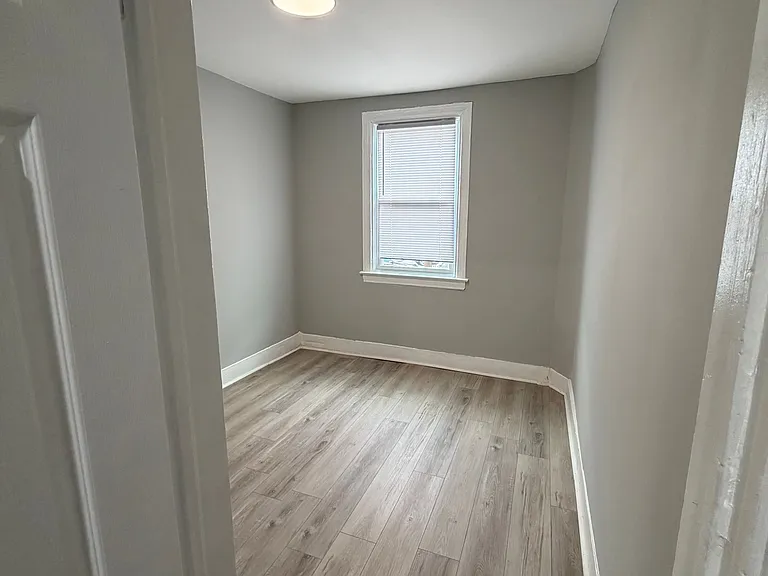 3306 W Franklin St #MAIN — Photo 7