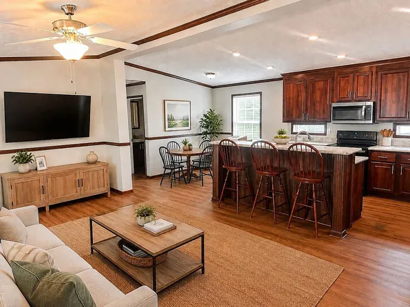 214 Pebble Springs Dr, Taylors, SC 29687