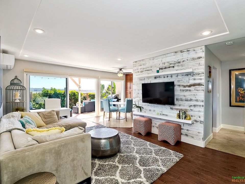 1st image of 4009 Crown Point Dr Unit 9