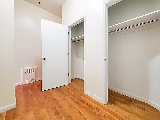 Rented by Bright Villas LLC | media 13