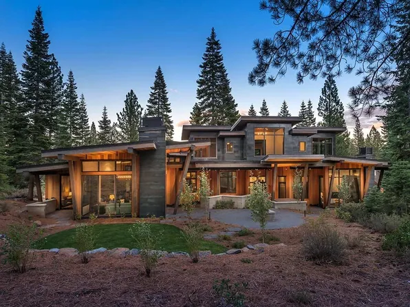 8440 Valhalla Dr, Truckee, CA 96161