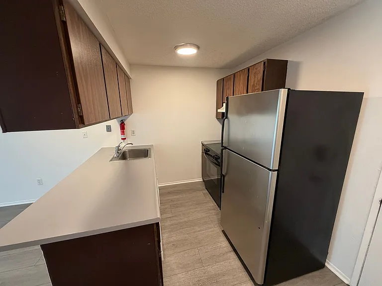 Eastern View Terrace Apartments — Photo 33