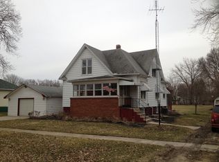 209 E Pine St, Manlius, IL 61338