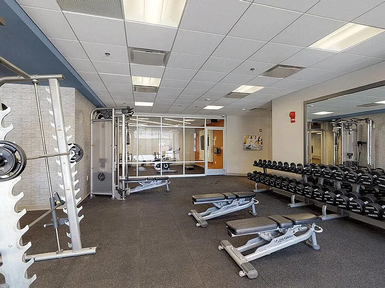 Extensive lifting equipment