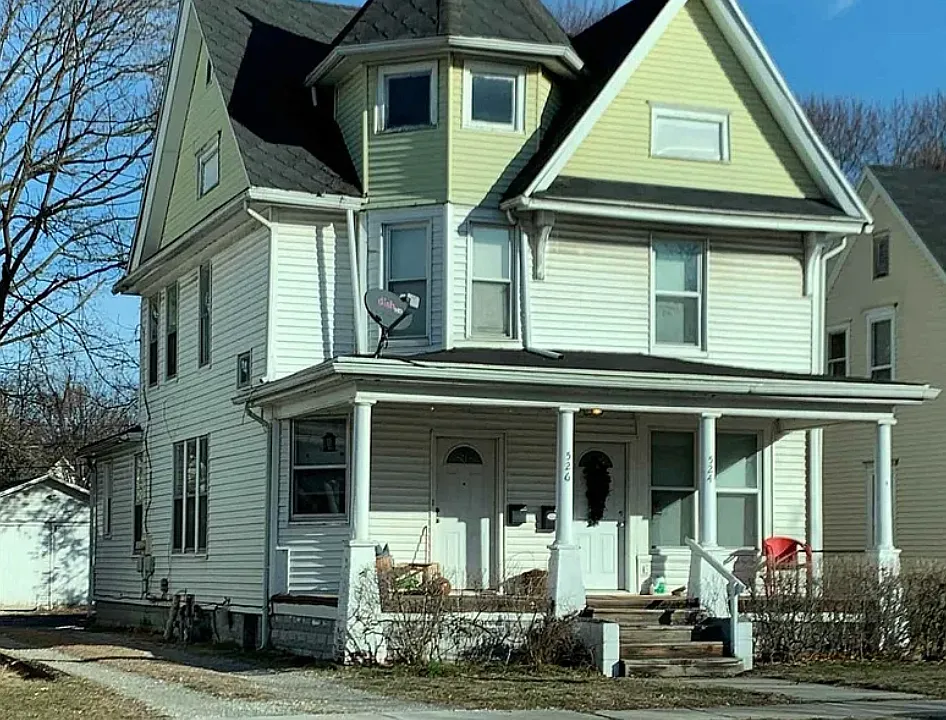 526 W Beardsley Ave