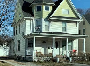 526 W Beardsley Ave, Elkhart, IN 46514