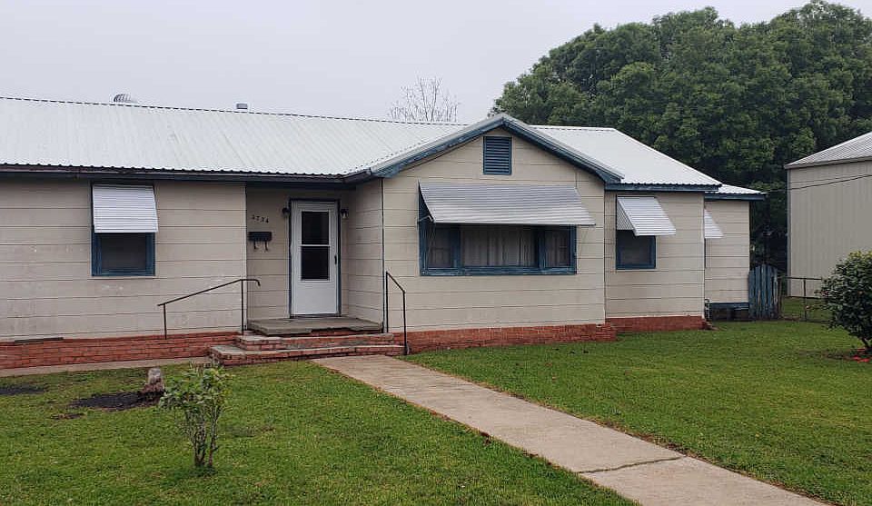 1st image of 2734 Allain St