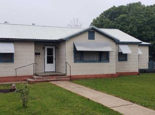 2734 Allain St, Jeanerette, LA 70544