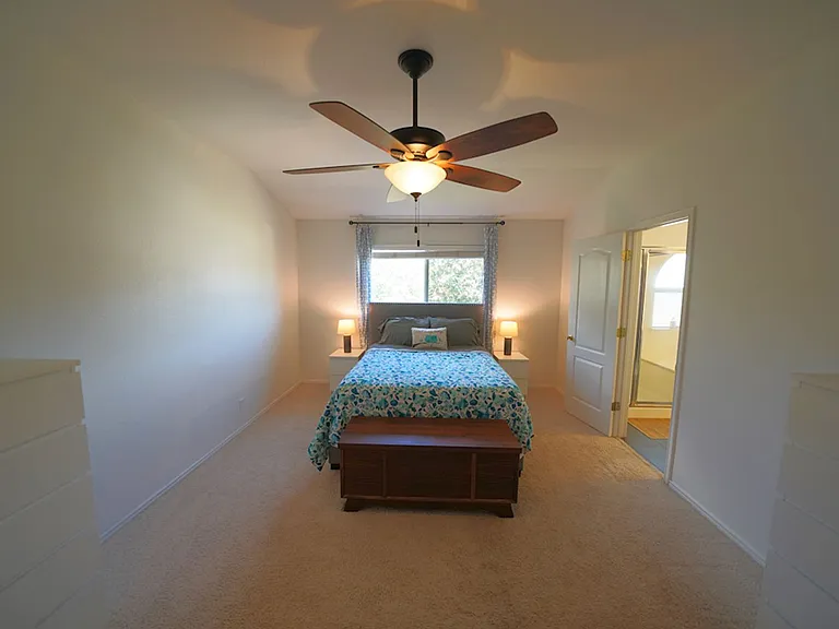 136 Earhart Ln — Photo 33