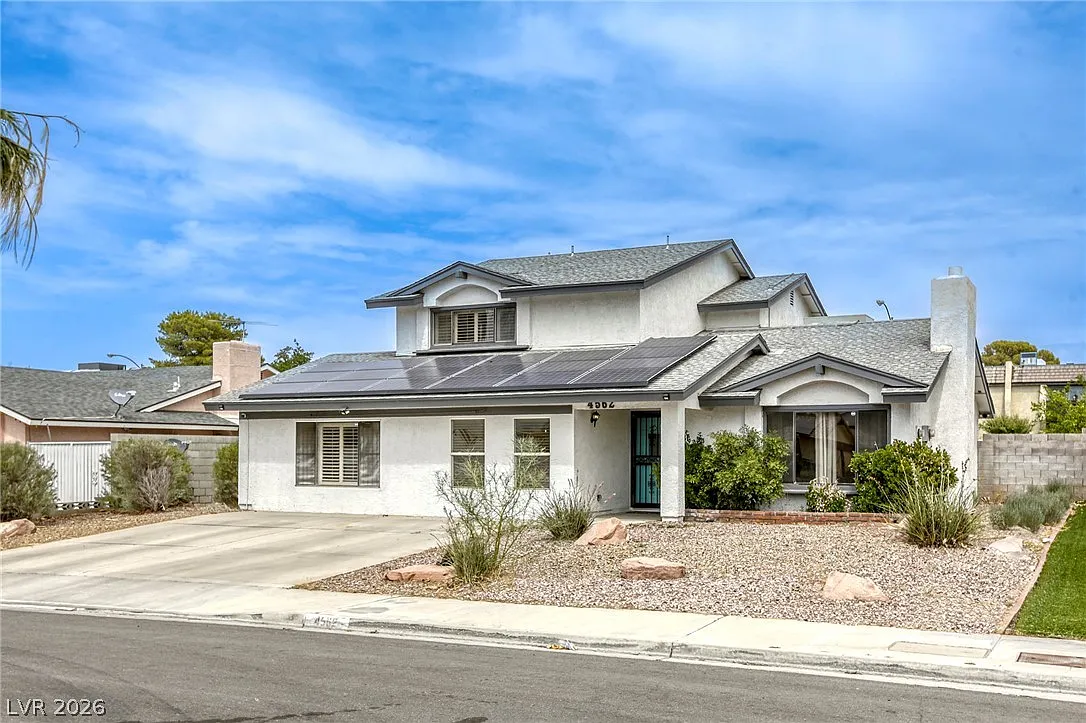 5 bed, 4.0 bath, 2694 sqft, $3,600 — Photo 2