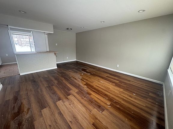 2nd image of 9744 Lanier Dr