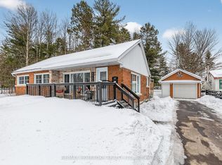 167 Murphy Rd, Petawawa, ON K8H1W7