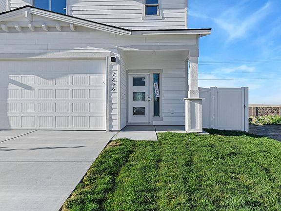 4th image of 7596 Grapevine Ct