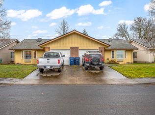 955 Fuchsia St, Springfield, OR 97477