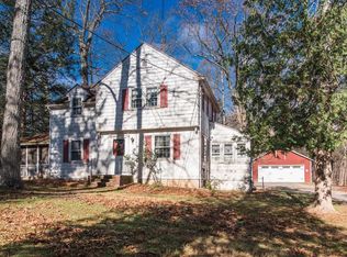 107 Bedell Rd, Poughkeepsie, NY 12603