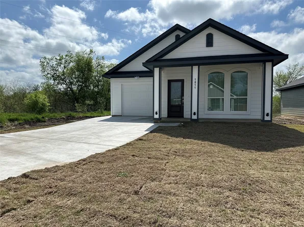 1011 S Preston St, Ennis, TX 75119