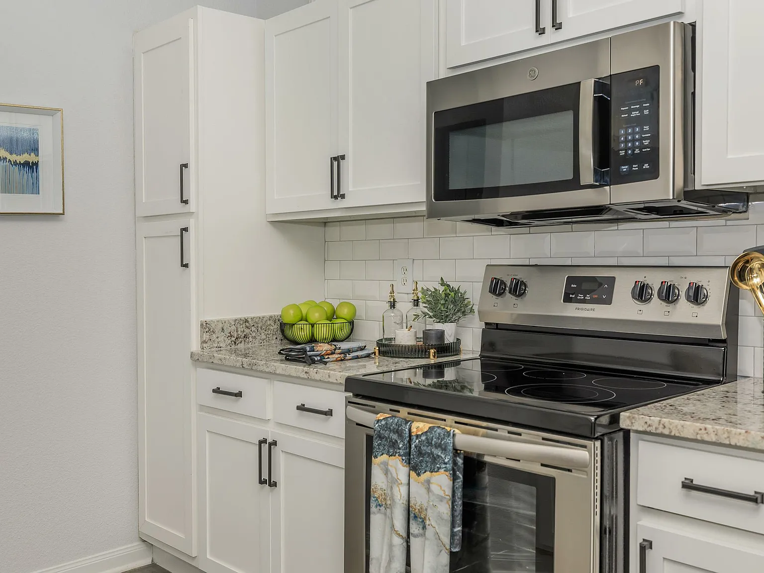 Wildwood Forest Apartments — Photo 3