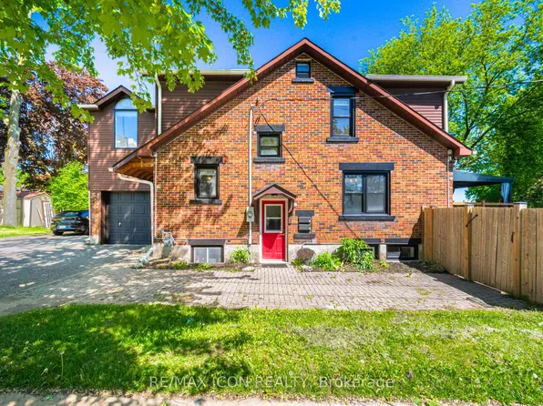 64 Sheldon Ave N, Kitchener, ON N2H 3M4